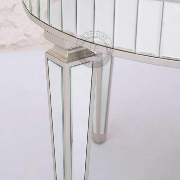 HANAME Mirrored Cake Table