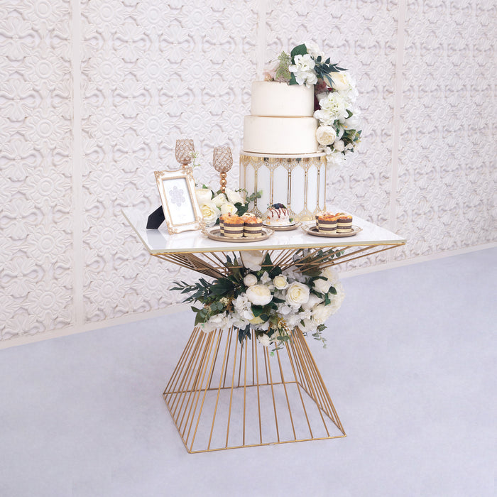 ZEMYNA Gold Cake Table