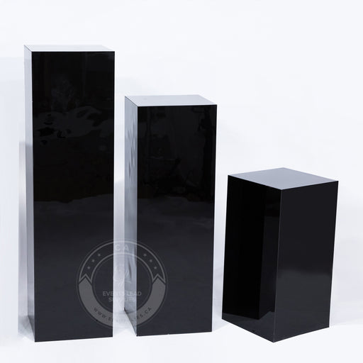 wedding cake stands square in black